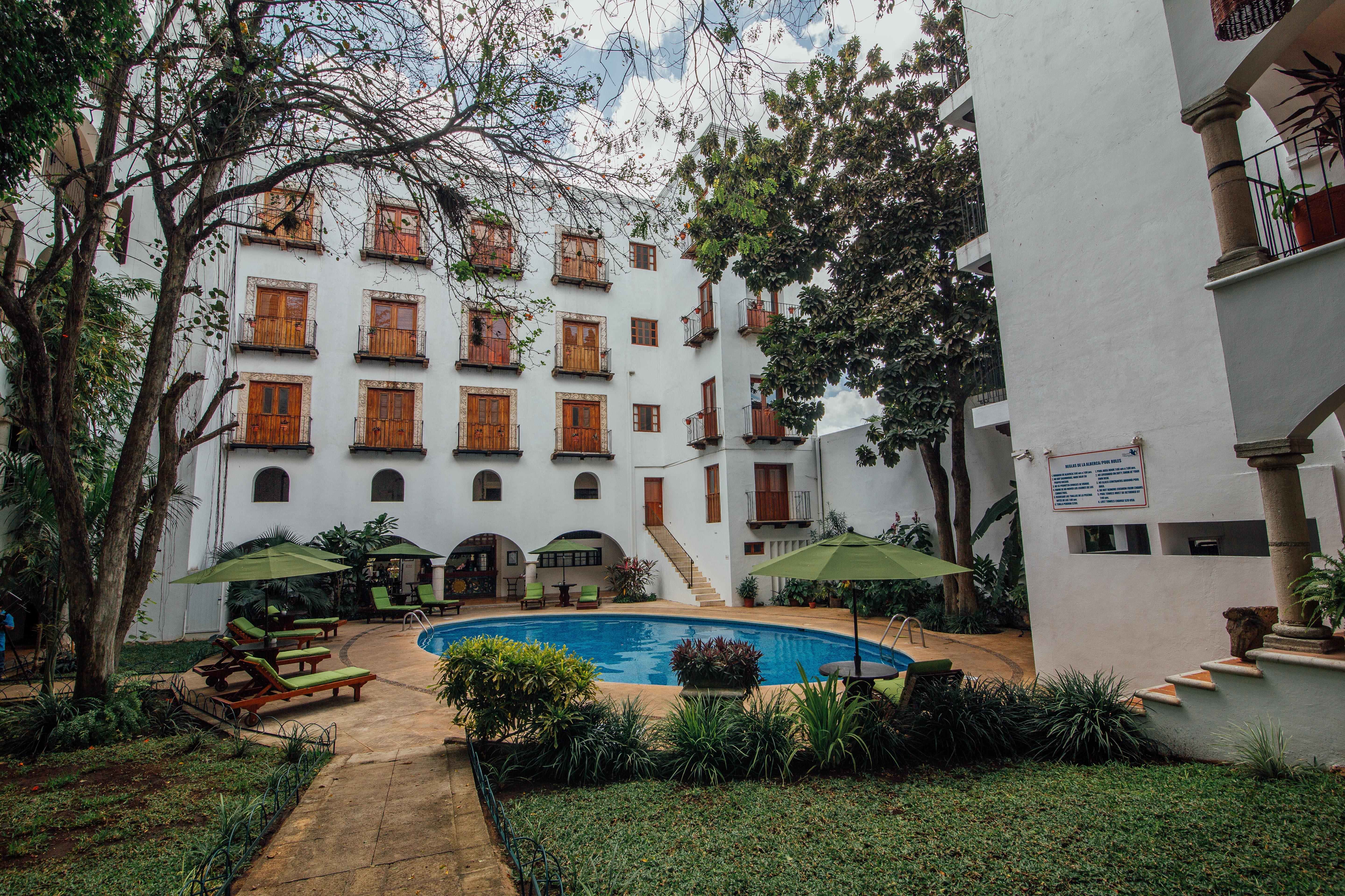 Hotel Meson Del Marques Valladolid  Exterior foto